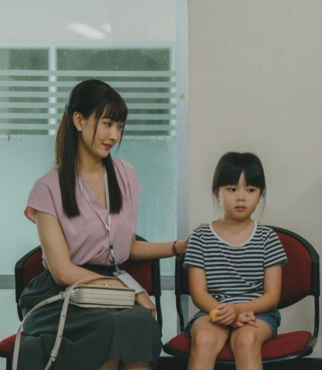 Tan làm về nhà sớm rồi nghe thấy tiếng động lạ trong phòng ngủ tôi sững sờ khi mở cửa ra - 2