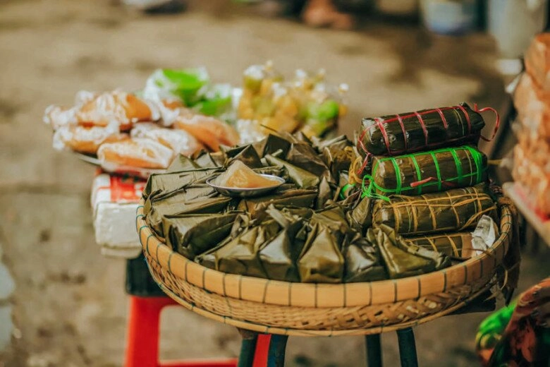 Thăm khu chợ nổi tiếng bậc nhất an giang là niềm kiêu hãnh của người dân xứ mắm dù chỉ bán một loại hàng - 12