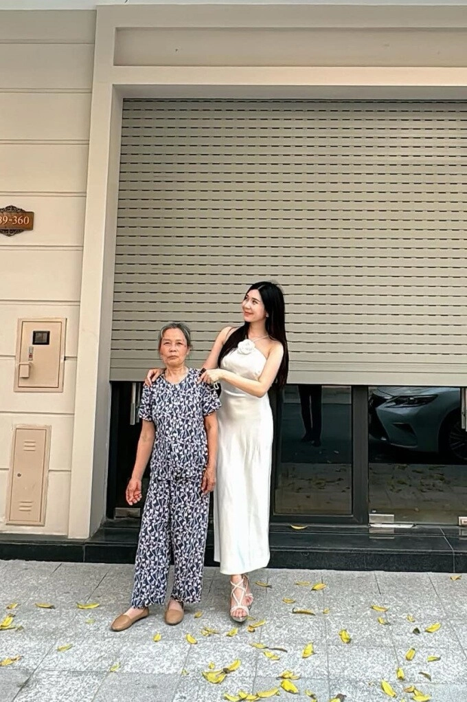 Thanh bi - tình cũ quang lê cầu cứu vì nhà tốc mái mất liên lạc với mẹ giữa bão yagi - 2