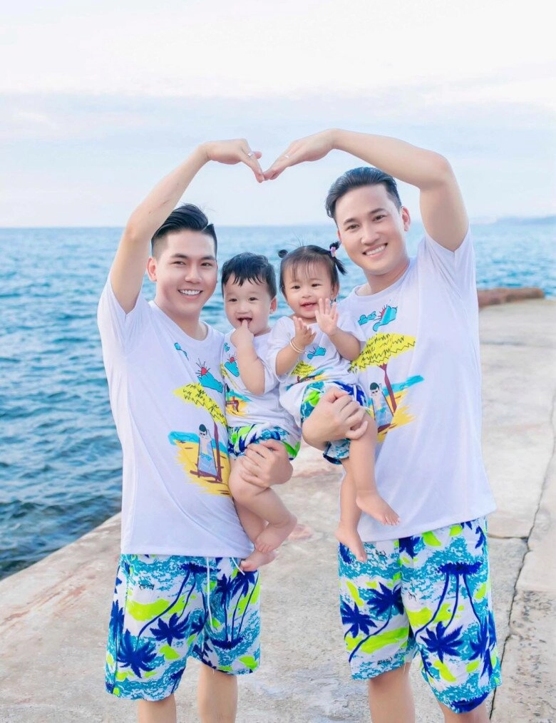 Thanh đoàn - hà trí quang tổ chức sinh nhật hoành tráng cho 2 con tự tay làm bánh kem và trang trí bắt mắt - 3