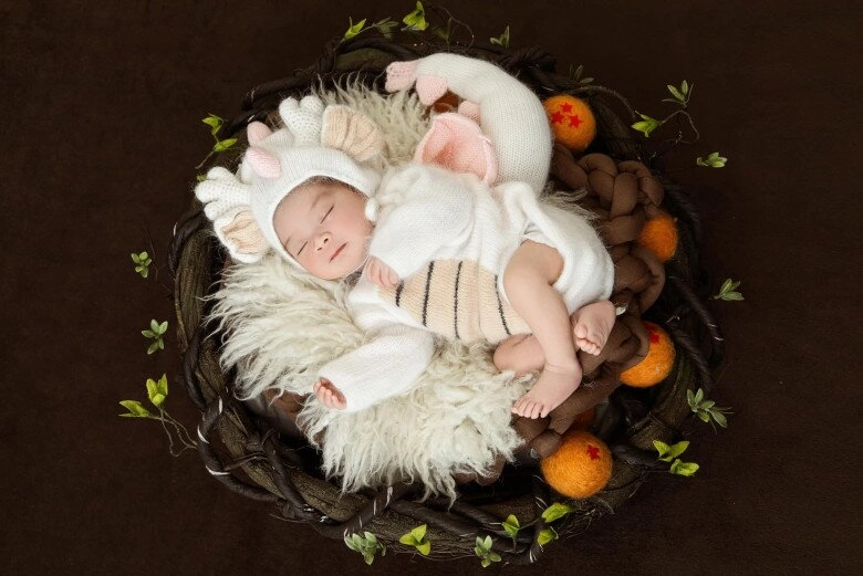 Thanh duy - kha ly gây tranh cãi khi đưa ái nữ 5 tháng tuổi dự sự kiện con khóc nấc vẫn đứng chụp ảnh - 5