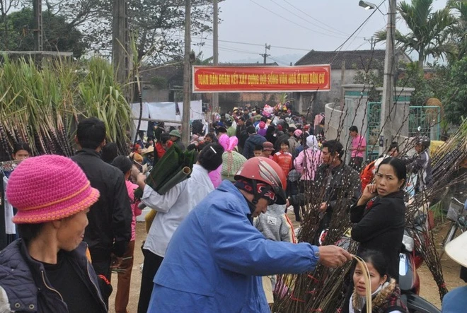 Thanh hóa có khu chợ tồn tại hơn 500 năm chỉ họp duy nhất 1 lần trong năm nhưng hút cả nghìn người đổ về - 1