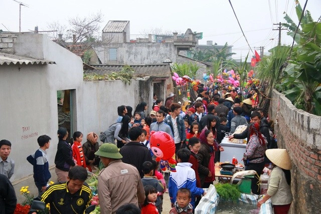 Thanh hóa có khu chợ tồn tại hơn 500 năm chỉ họp duy nhất 1 lần trong năm nhưng hút cả nghìn người đổ về - 2