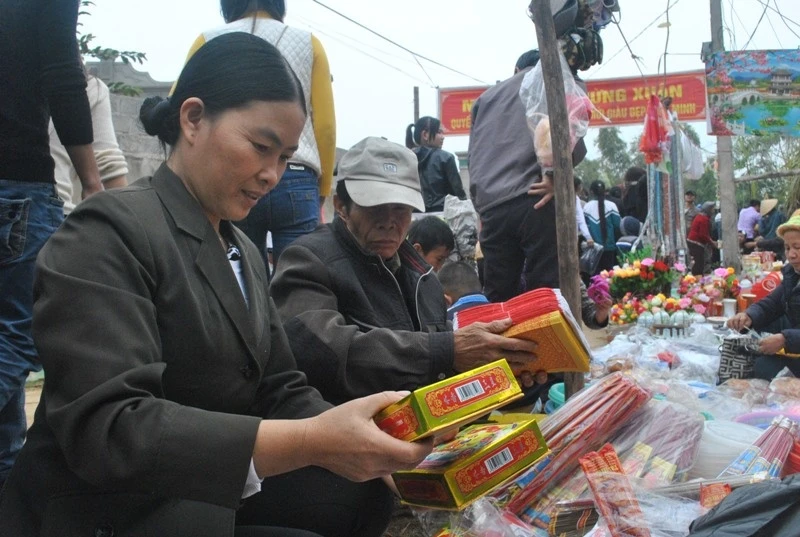 Thanh hóa có khu chợ tồn tại hơn 500 năm chỉ họp duy nhất 1 lần trong năm nhưng hút cả nghìn người đổ về - 4