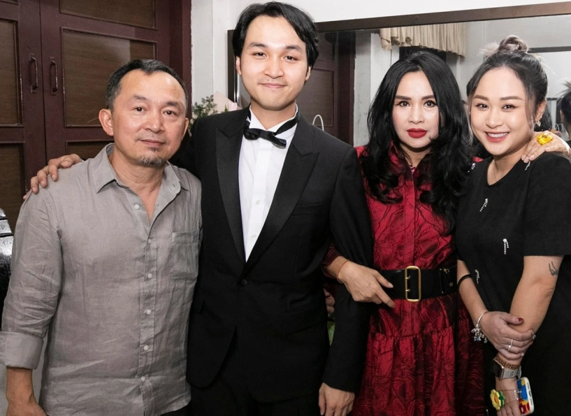 Thanh lam và bức ảnh 2 gia đình ghép làm 1 thương con riêng lẫn cháu của chồng vẫn là người nhà với quốc trung - 7