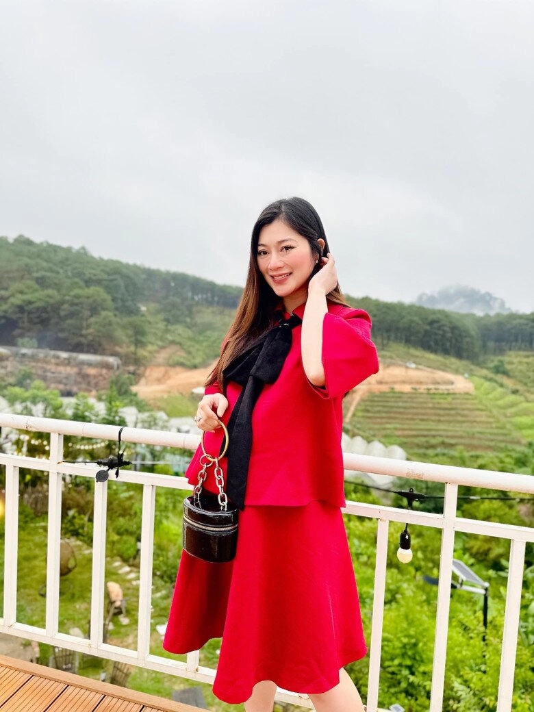 Thanh trúc cắt tóc ái nữ như con trai khiến dân tình truy lùng danh tính bố đứa bé vài tháng tuổi biết cười đểu - 7