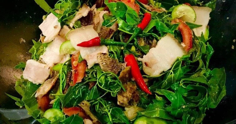 Thứ lá nghe tên đã buồn nẫu lại là linh hồn của một đặc sản an giang lọt top món ăn tiêu biểu kỷ lục châu á - 3