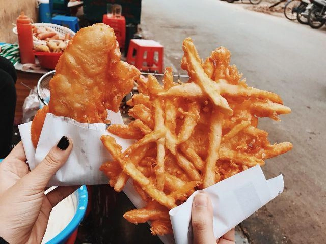 Thứ quà ăn vặt nổi tiếng ở hà nội hút khách cả đông lẫn hè có quán phải đóng cửa sớm khi hết bột - 3