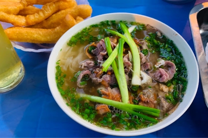 Thưởng thức đặc sản phở đêm hà nội ở 5 địa chỉ nổi tiếng có quán ban ngày khách thèm mấy cũng không bán - 4