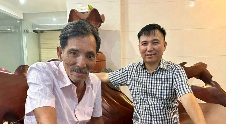 Thương tín tìm đến nhà ân nhân từng bị chính ông tố ăn chặn tiền để xin làm thuê vừa bị ngã tay còn băng bó - 6