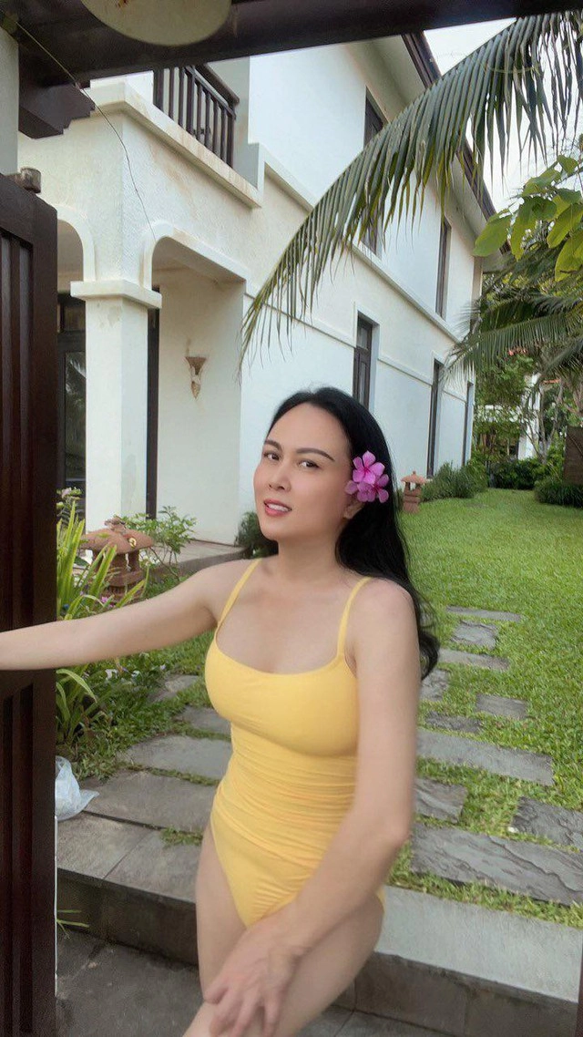 tình cũ quách ngọc ngoan diện bikini khoe sắc vóc nuột như gái đôi mươi - 5