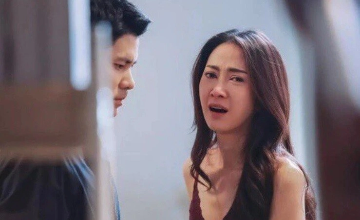 Tôi mừng rỡ báo tin có thai nhưng chồng ôm chặt vợ bật khóc xin ký vào đơn ly hôn - 2