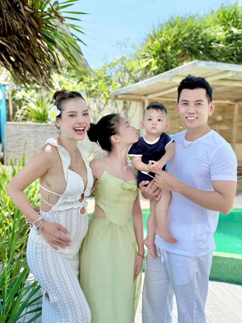 tôi sửng sốt khi biết chồng mới phương trinh jolie gọi mẹ chồng cũ của vợ là mẹ - 3
