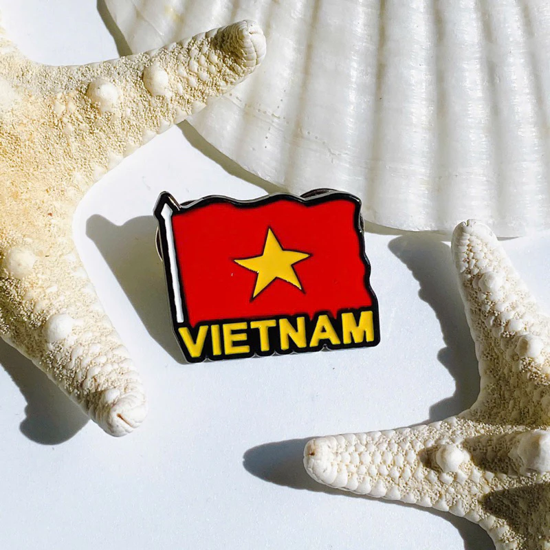 Top những món phụ kiện có giá dưới 50000 đồng gen z đi diễu hành dịp lễ 304 nhất định nên sắm - 6
