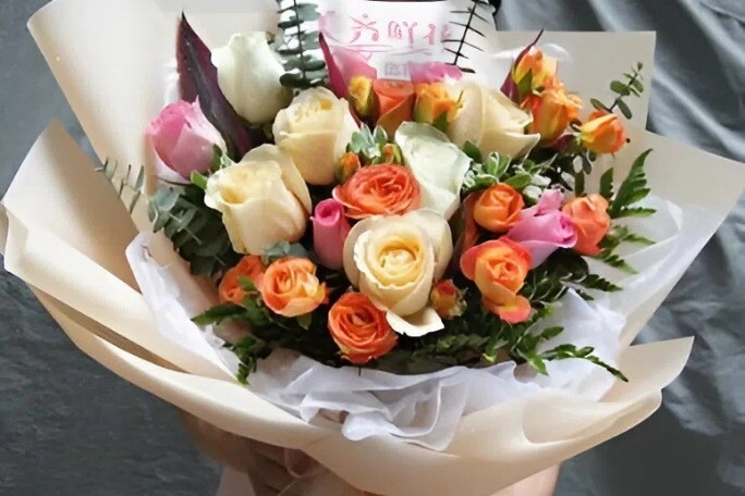 Trắc nghiệm chọn một bó hoa để biết trong tim người ấy bạn là cả thế giới hay chỉ là kẻ lướt qua - 4