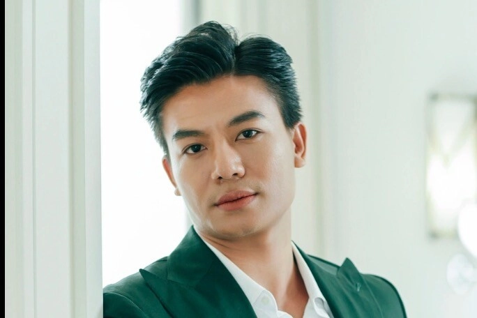 trai hư miền tây vỡ nợ 20 tỷ sau khi chia tay yêu nữ hàng hiệu cuộc sống lao dốc phải làm nghề tay chân - 4