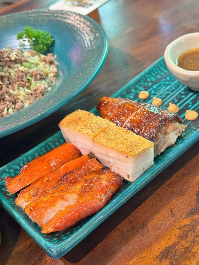 Trấn thành mời bố mẹ món người hoa cây nhà lá vườn - 3