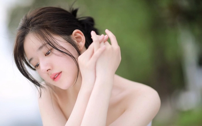 Triệu lộ tư lần đầu nói về kiếp nạn từ nhỏ tới lớn bị sếp đánh chỉ còn nặng 37 kg cần người bế giúp lên giường - 3