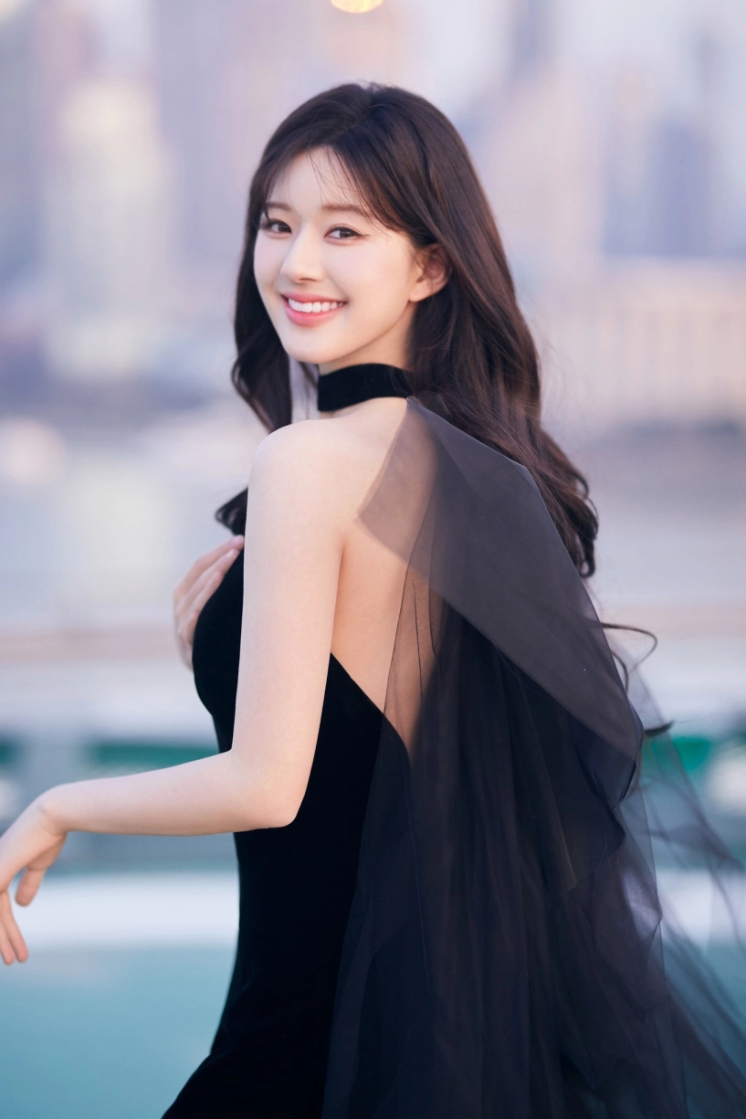 Triệu lộ tư trước khi đột quỵ là mỹ nhân xuyên không đẹp trong trẻo được kỳ vọng kế nhiệm triệu lệ dĩnh - 8