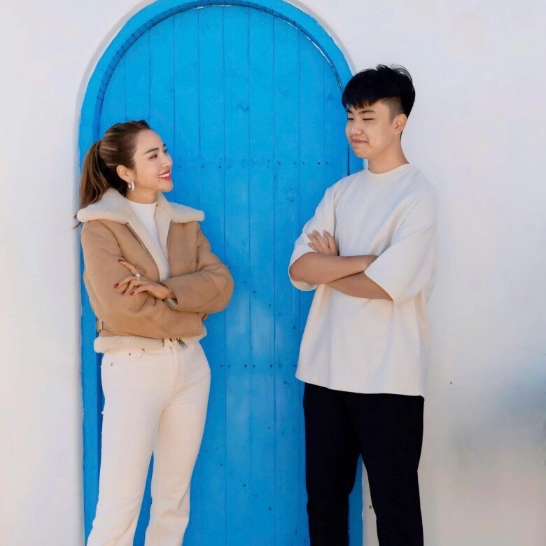 Ưng hoàng phúc bồi hồi tiễn con riêng của vợ đi mỹ định cư hé lộ ngành học của quý tử ở trời tây - 9