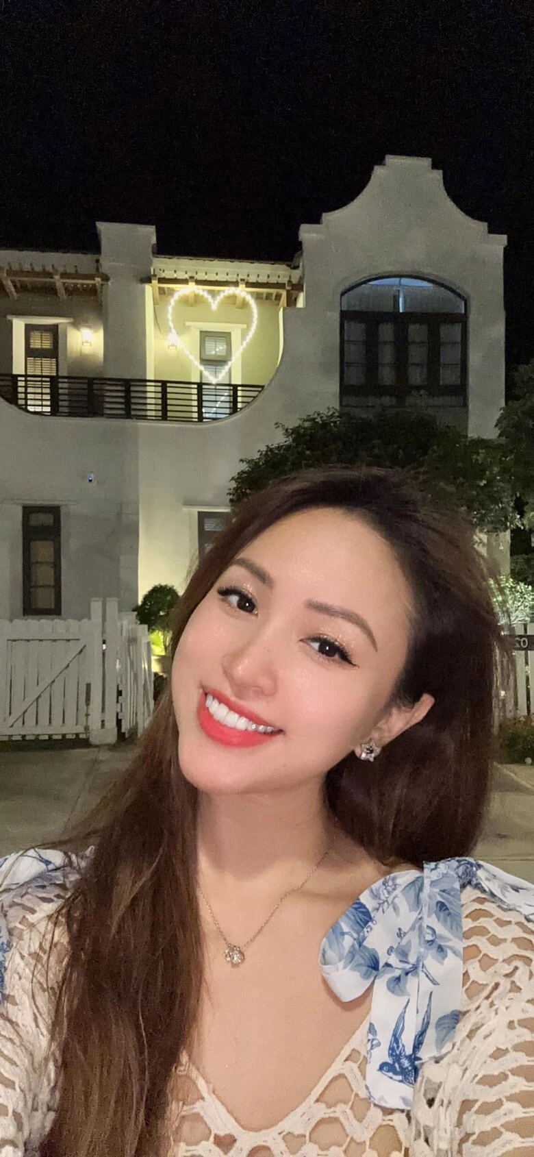 Vân hugo sống sung sướng bên chồng đại gia em họ của cô ở biệt thự 24 tỷ đồng cũng không thua kém - 17