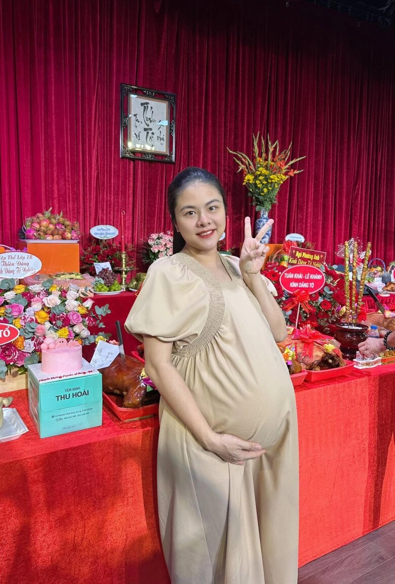 Vân trang và vợ trẻ chi bảo cùng tăng 24kg khi mang bầu người tủi thân về ngoại hình người đi du lịch sang chảnh - 1
