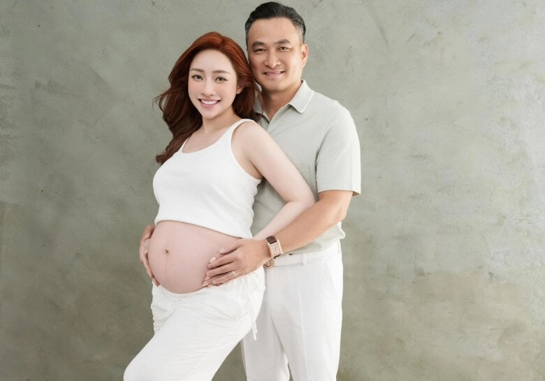 Vân trang và vợ trẻ chi bảo cùng tăng 24kg khi mang bầu người tủi thân về ngoại hình người đi du lịch sang chảnh - 10