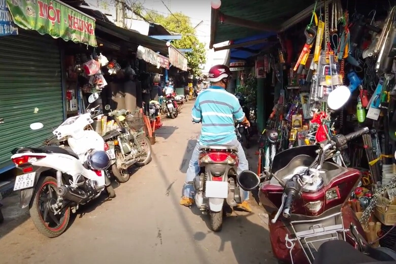 Về cần thơ ghé khu chợ lạ tồn tại hơn 30 năm vẫn tấp nập người mua nhờ bán duy nhất một loại hàng - 2