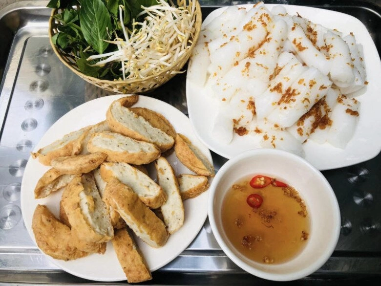 Về nghệ an thưởng thức bánh mướt người sành ăn phải chọn topping bò hầm hoặc xáo lòng mới chuẩn vị - 2