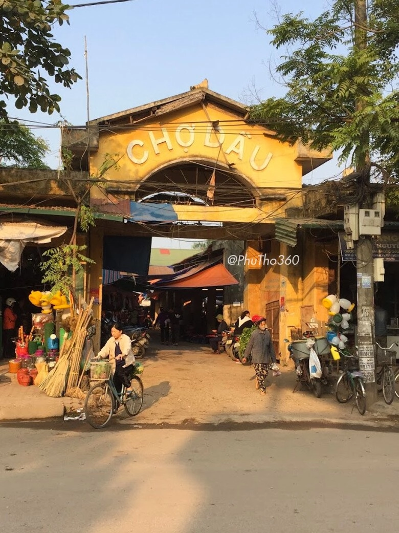 Về phú thọ dịp giỗ tổ ghé thăm khu chợ lâu đời hiếm hoi còn sót lại là niềm tự hào của người dân đất tổ - 3