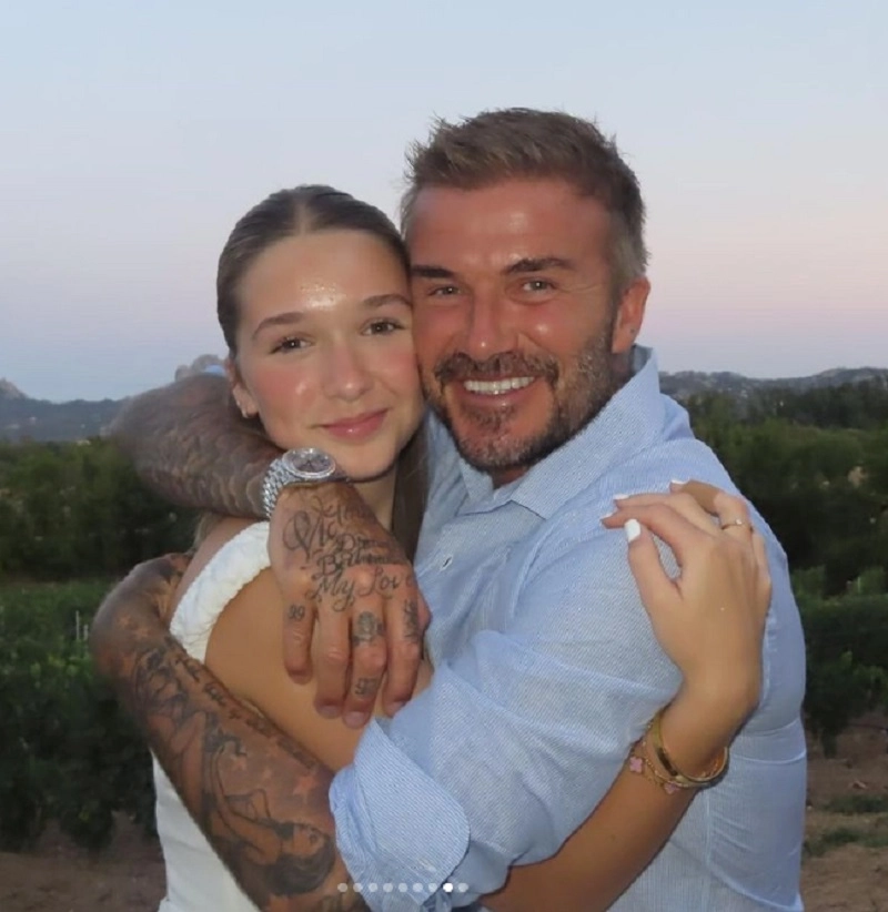 Victoria hạn chế thân mật với con gái duy nhất beckham lại bị chỉ trích vì quá nuông chiều công chúa harper - 4