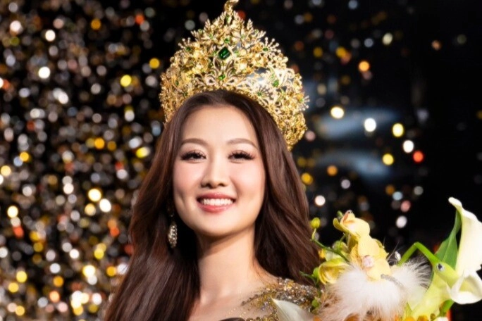 Việt nam có một á hậu đập đi xây lại được ủng hộ nhan sắc hút hồn vẫn bại trận trước lê võ quế anh - 1