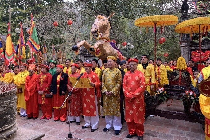 Việt nam có một lễ hội kéo dài tới 3 tháng diễn ra ở nơi được mệnh danh nam thiên đệ nhất động - 3