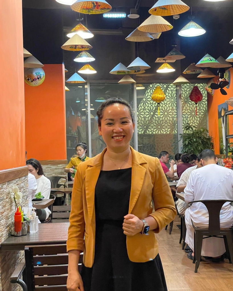 Vợ chồng việt đưa món phở sang tây á mở 4 nhà hàng ngày bán mấy trăm suất - 1