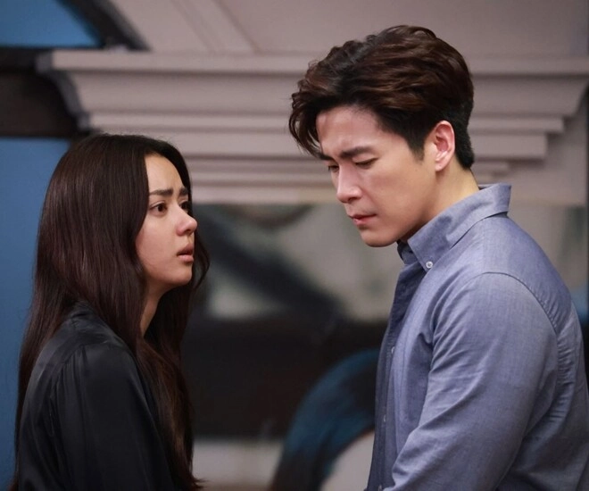 Vợ cũ hào phóng chi 1 tỷ để cứu bố tôi kèm theo một yêu cầu khiến tôi mất ngủ cả đêm - 1
