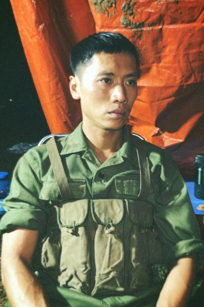 Vợ của đặc công sen từng không vui khi chồng nhận lời quay phim mưa đỏ nhan sắc ngoài đời mong manh như nàng thơ - 2
