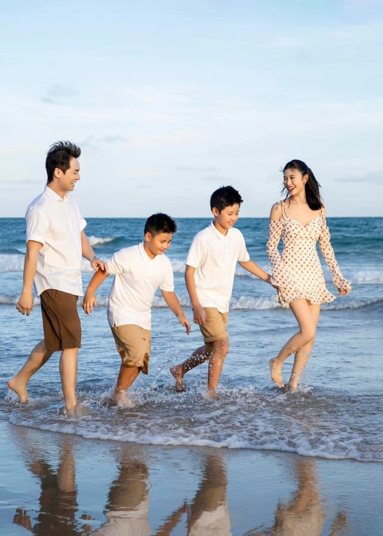 Vợ đẹp của anh tài mua nhà triệu đô ở châu âu mang thai lần 3 bầu 5 tháng tăng 4kg dáng vẫn mi nhon - 10