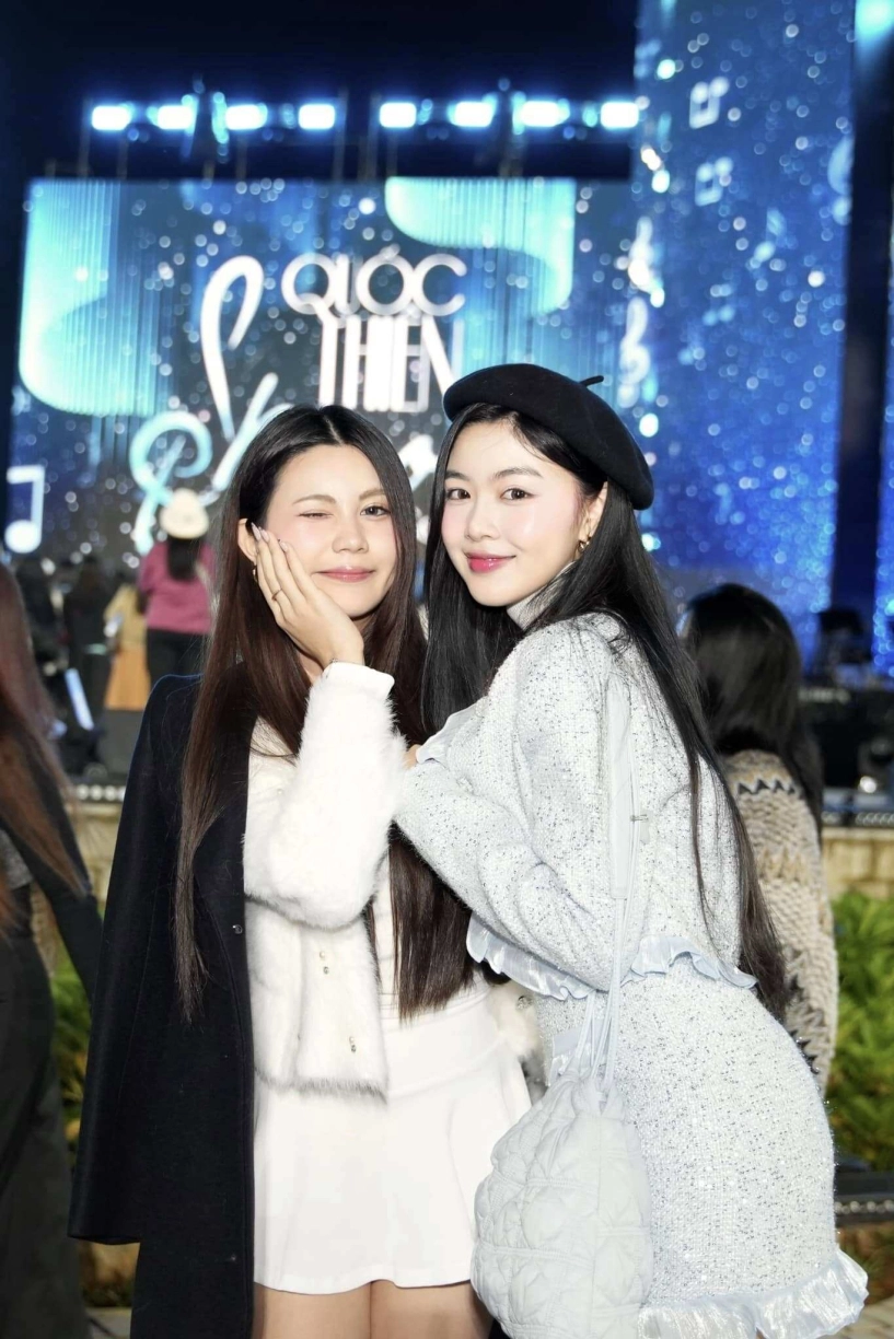 Quyền linh được fan bao vây tặng quà chưng hửng vì câu nói gửi cho lọ lem - hạt dẻ chứ không phải chú - 5