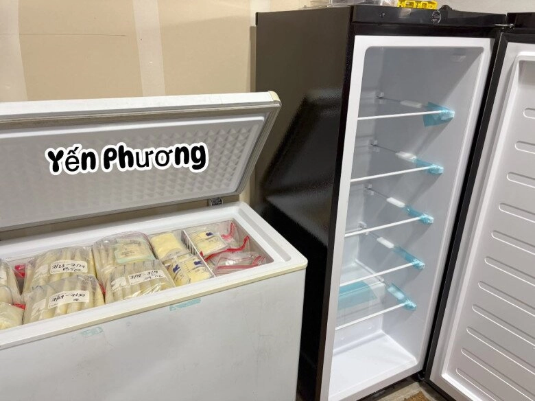 Vợ kém 17 tuổi của lam trường sinh con lần 2 hút sữa đến gầy rộc người chồng phải mua thêm tủ lạnh trữ sữa - 2