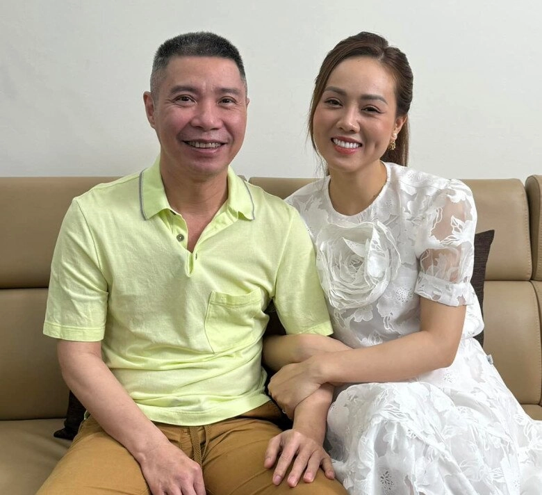 Vợ trẻ nsnd công lý nhắc đến chuyện mang bầu sau 3 năm làm đám cưới giỏi việc trông trẻ dù chưa có con - 2