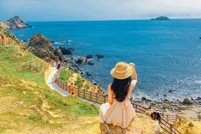 Vùng đất 7 hồ 3 thác được ví như đà lạt thứ 2 của đại ngàn tây nguyên không khí mát mẻ chỉ 20 độ thích hợp để trốn nóng - 2