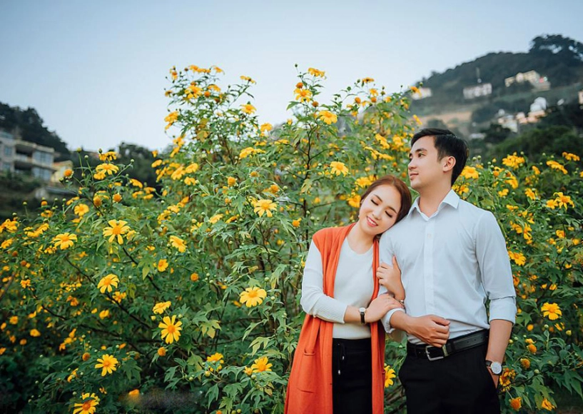 Xê dịch từ bắc chí nam để ngắm hoa dã quỳ vàng rực tại 7 điểm cầu đẹp nhất cả nước - 4