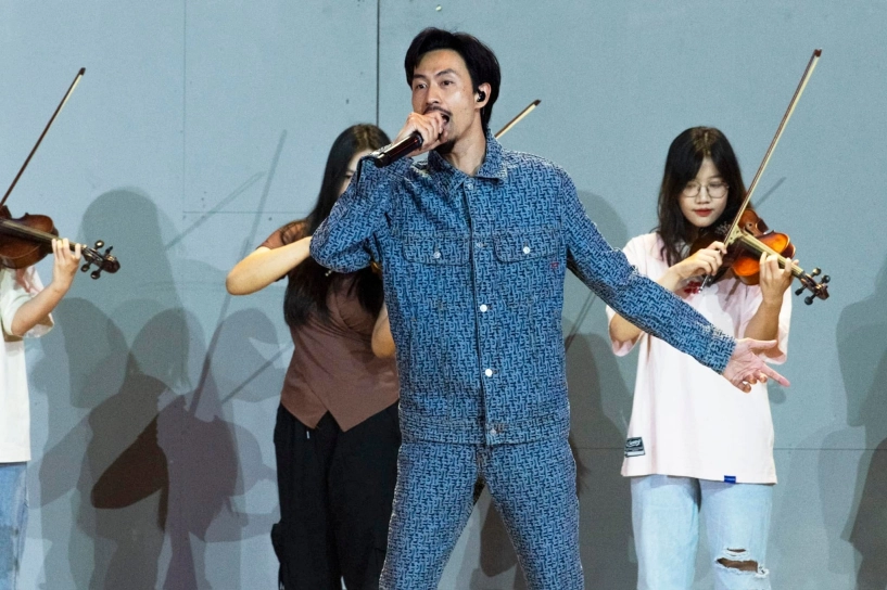 Xôn xao thông tin hoàng thùy linh hạ sinh cặp rồng con với đen vâu sau nửa năm ở ẩn tăng cân thấy rõ - 10