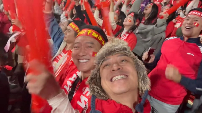 Xuân son khiến sao việt bùng nổ bởi màn trình diễn ở aff cup 2024 btv vtv quang minh hỏi ai tư vấn đặt tên - 6