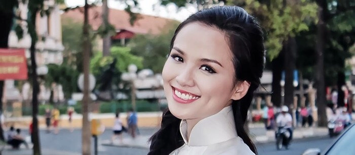 2 mỹ nhân trùng tên diễm hương người nhận cát-xê 10 cây vàngphim vẫn bỏ nghề người 3 lần lấy chồng mới bình yên - 11