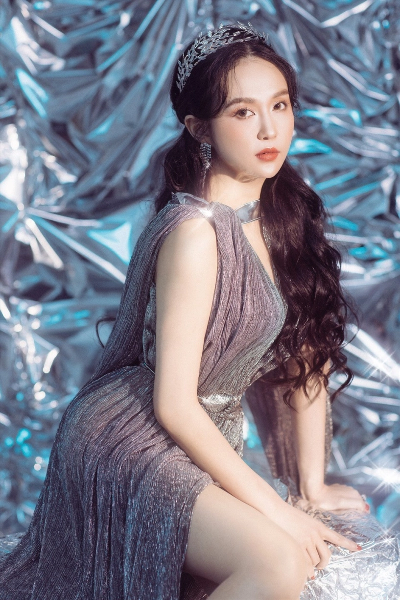 2 mỹ nhân việt có biệt danh baby u40 ngoại hình vẫn như mới đôi mươi - 5