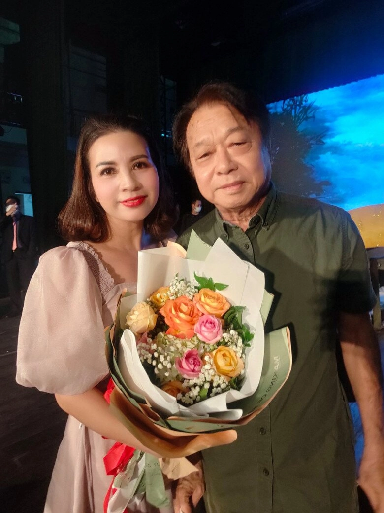 2 nsnd cùng có cái tên đại gia 1 người thuộc dòng dõi quý phi ở huế đời thăng trầm mất con gái học lớp 7 vì ung thư máu - 10