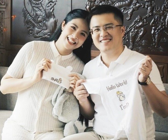 2 sao việt gặp hiện tượng hiếm khi sinh con người có em bé lai người mong quý tử thi toán quốc tế - 4