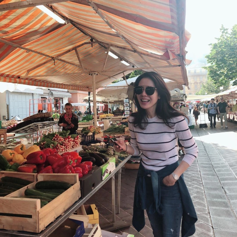 3 món đồ phụ nữ u40 có thể học son ye jin để trẻ ra cả chục tuổi lại thanh lịch mà không cần gồng - 5