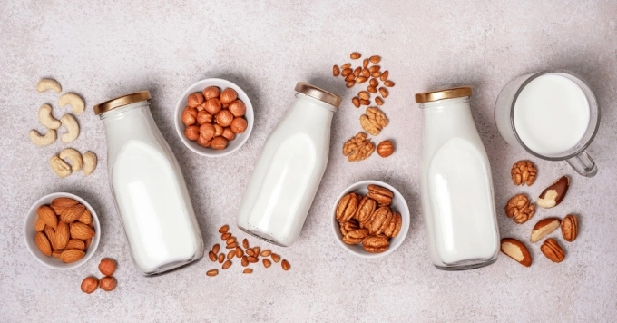 4 lưu ý khi uống sữa hạt giúp da đẹp dáng thon - 1